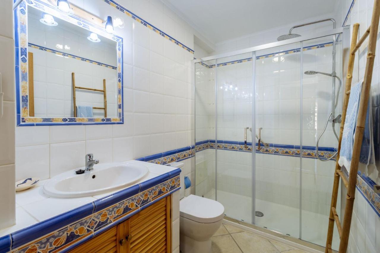 Top Renoviertes Apartment Mit Grosser Terrasse Albufeira Exterior foto
